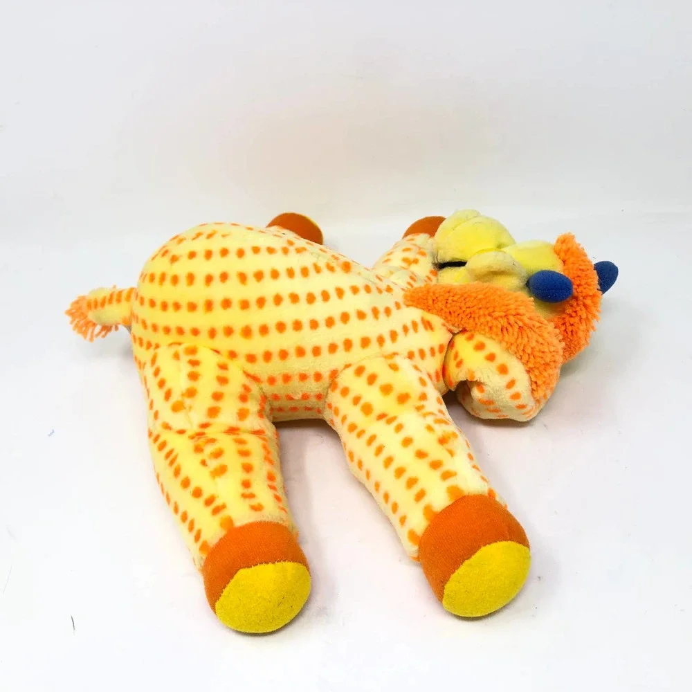 Dakin Giraffe Plush‎ Musical Crib Pull Plays Lullaby Yellow Orange Spots VTG